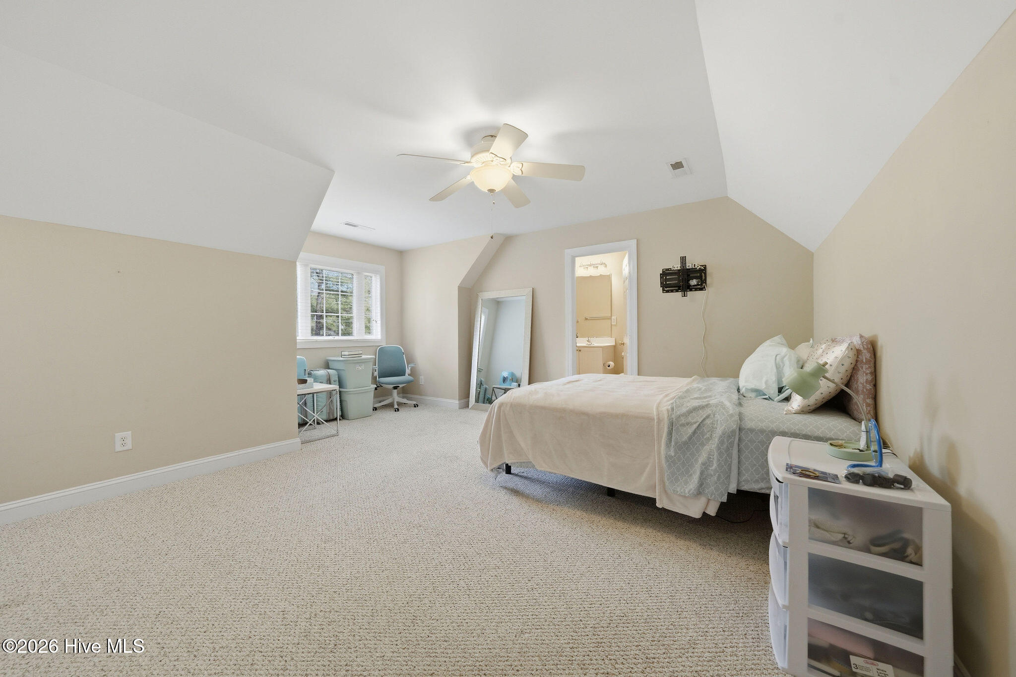 2906 Moorings Way Se Property Photo 40