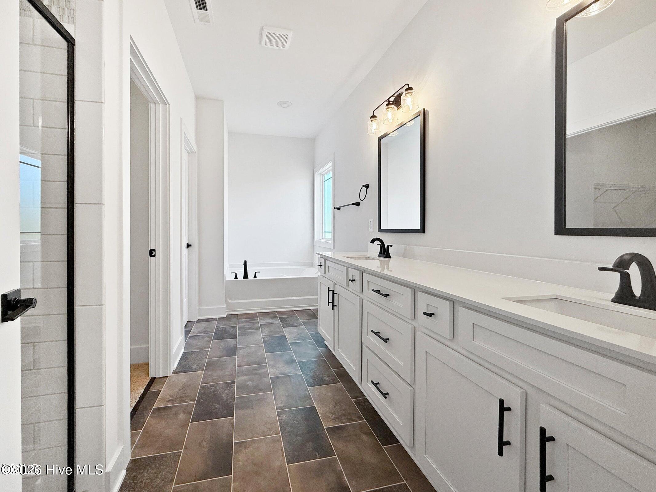 102 Jackson Ridge Way Property Photo 14
