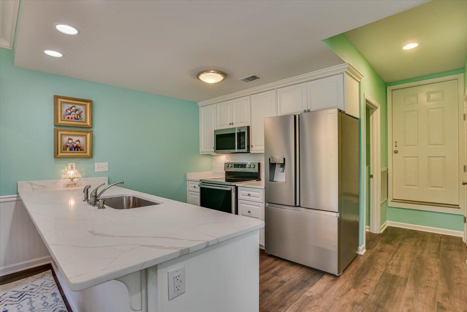 212 Jackson Avenue Property Photo 8