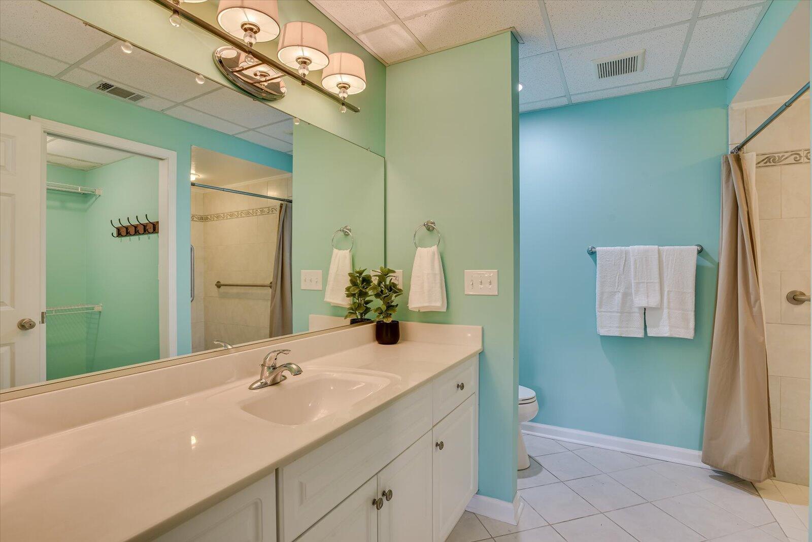 212 Jackson Avenue Property Photo 14