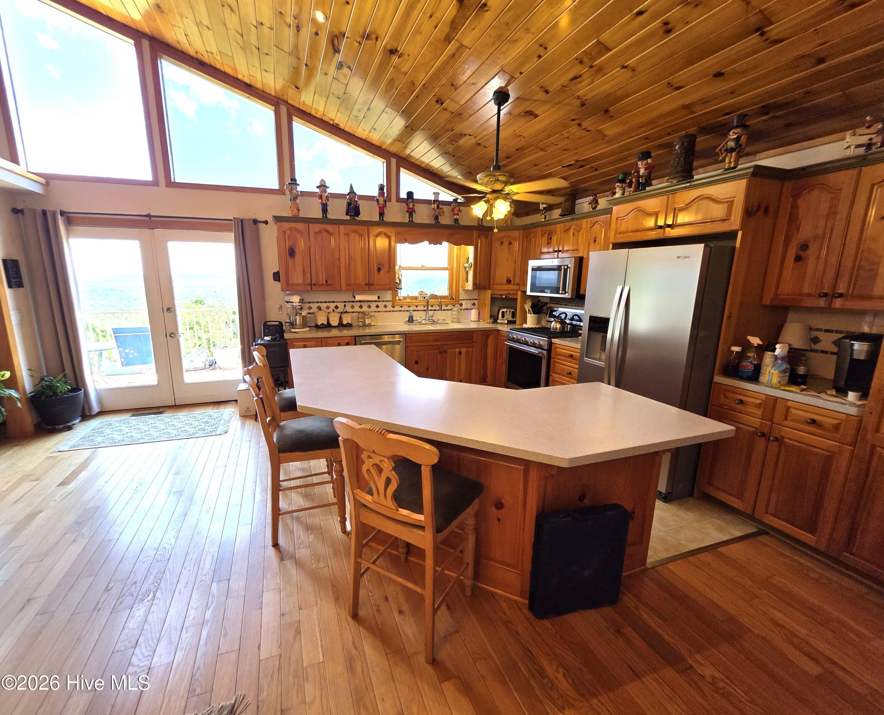 798 Timberwood Hills Road Property Photo 5