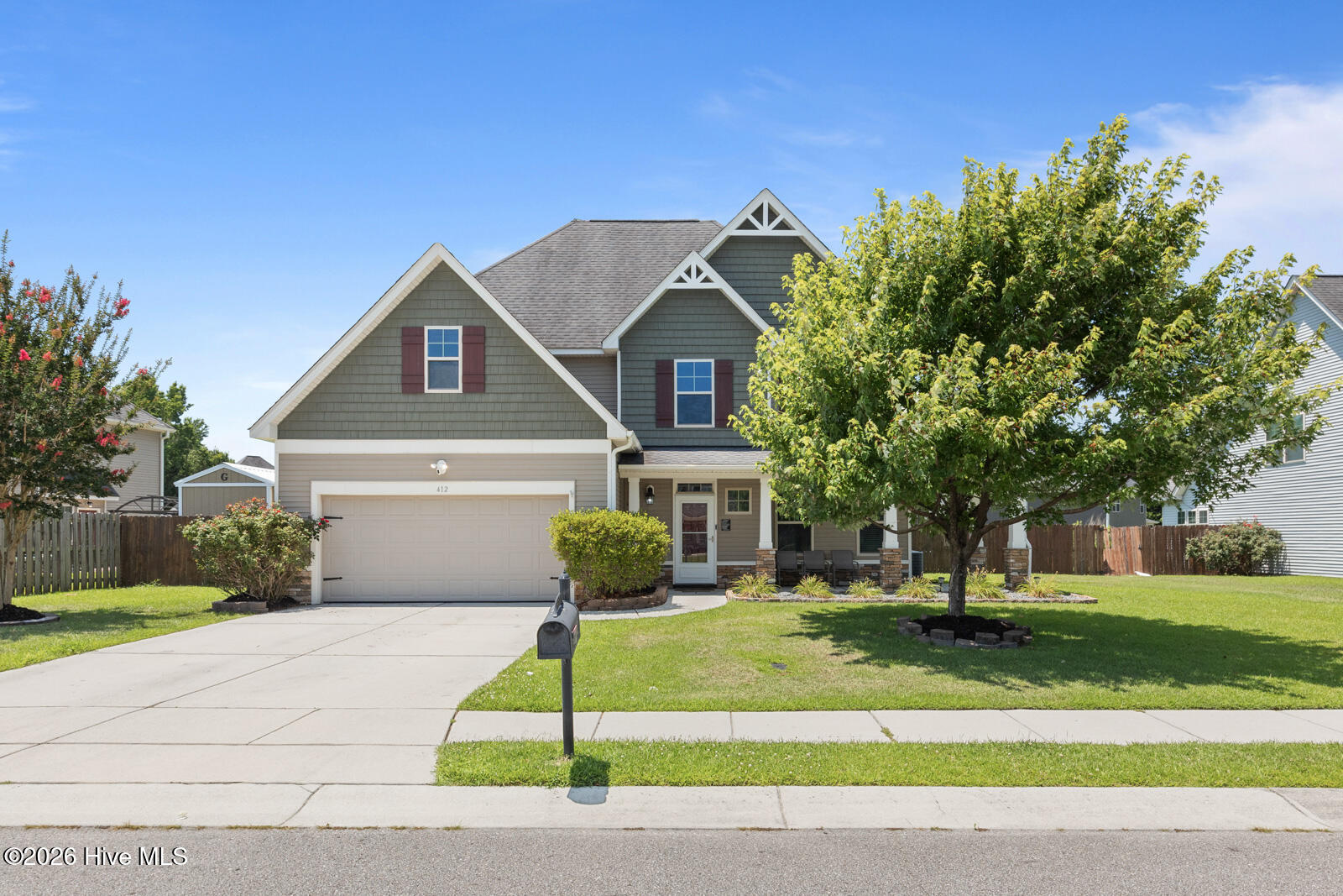 412 Cyrus Thompson Drive Property Photo 1