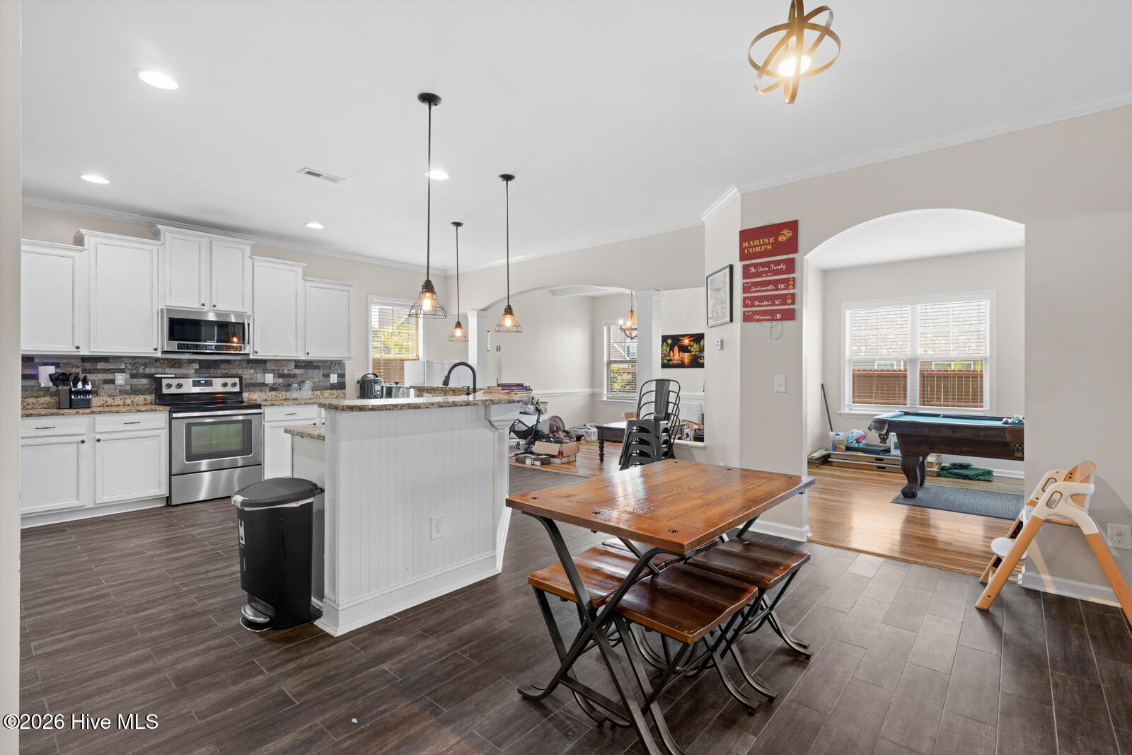 412 Cyrus Thompson Drive Property Photo 12