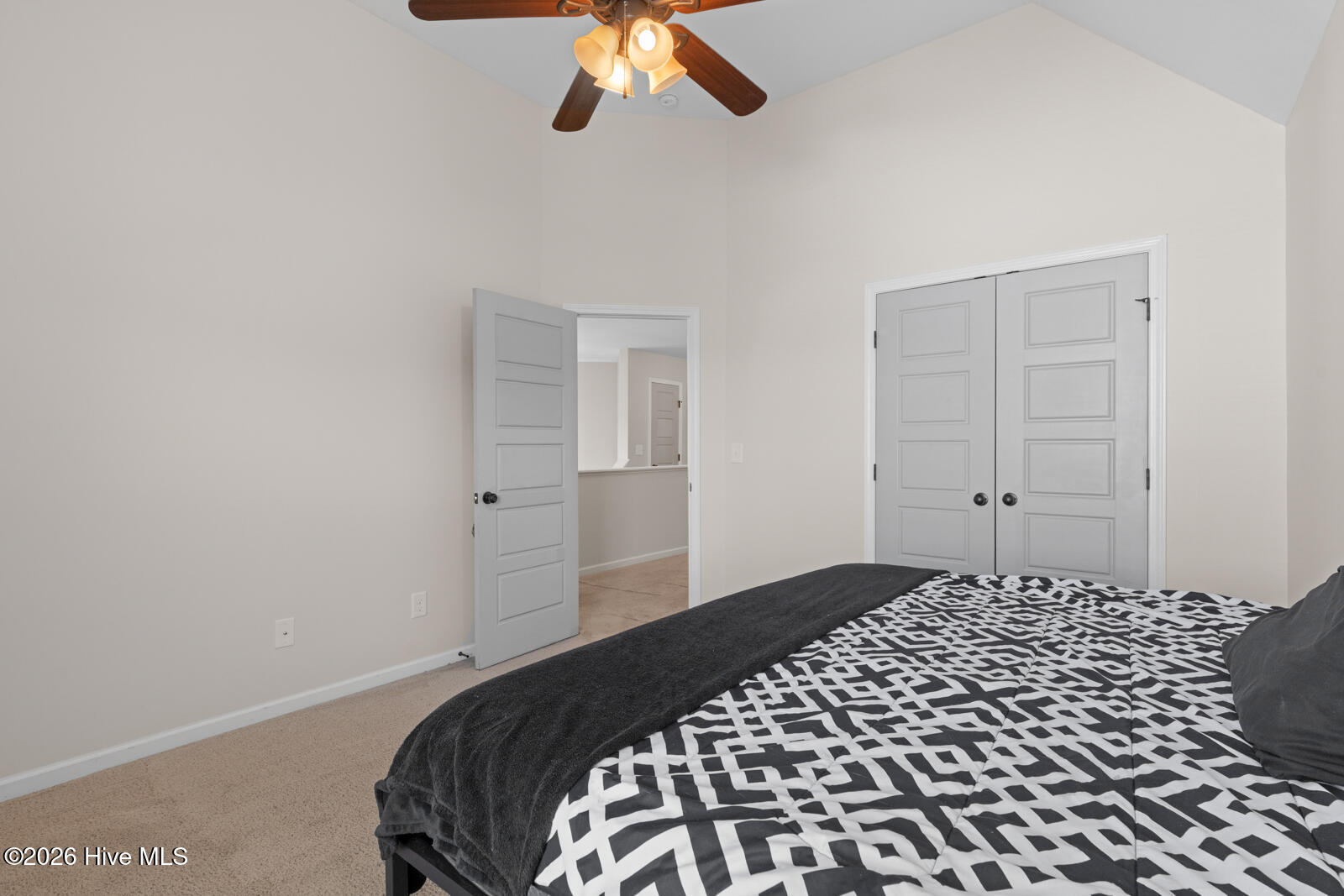 412 Cyrus Thompson Drive Property Photo 24