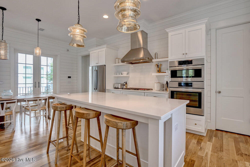 215 Writers Way Property Photo 15