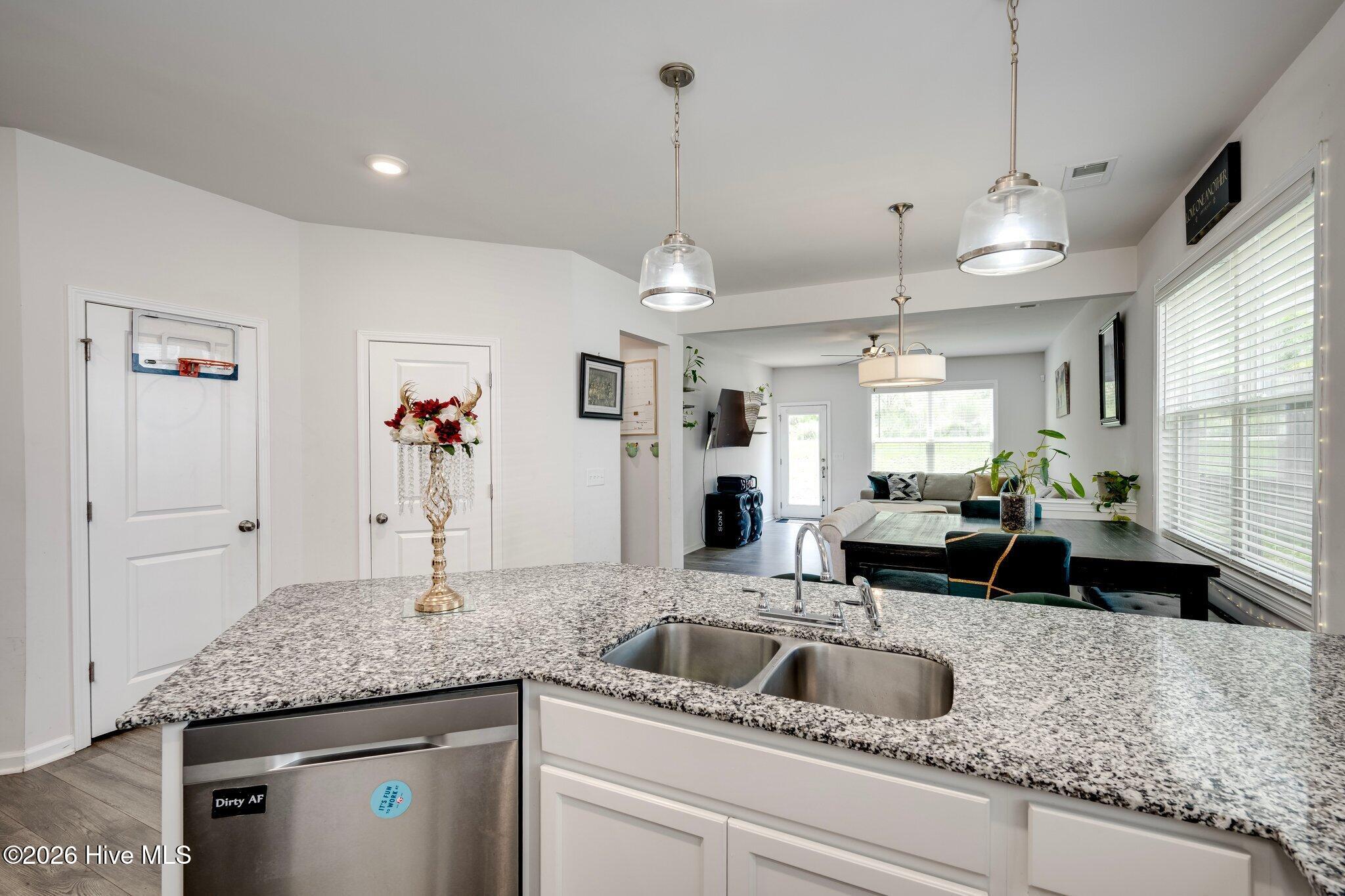 4177 Thimbleberry Drive Property Photo 8