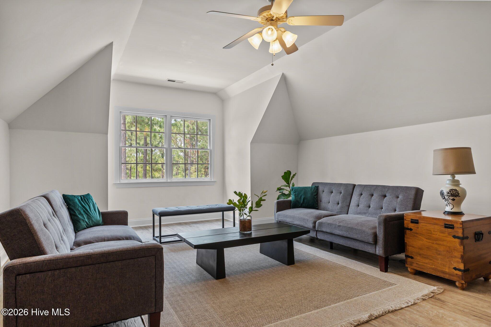 110 Merced Court Property Photo 44