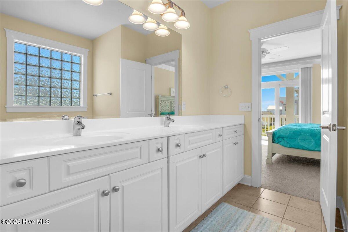 1205 Swordfish Lane Unit 2 Property Photo 31