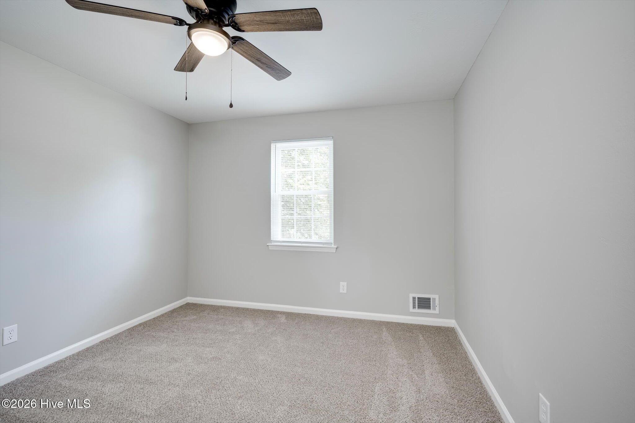 4570 Colonial Road Property Photo 28