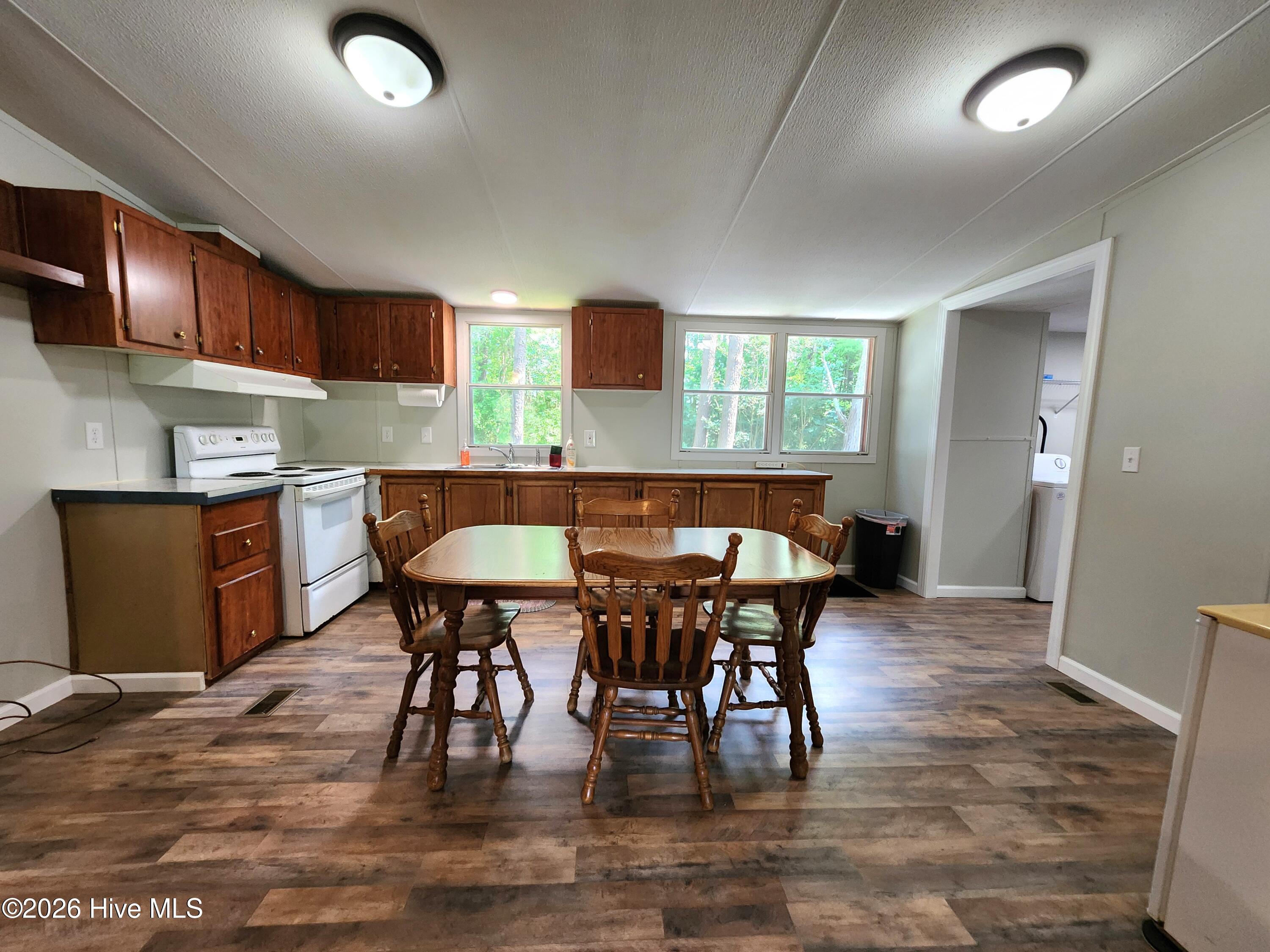 246 Grabtown Road Property Photo 6