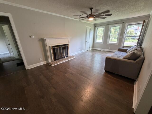 412 Midland Way Property Photo 2