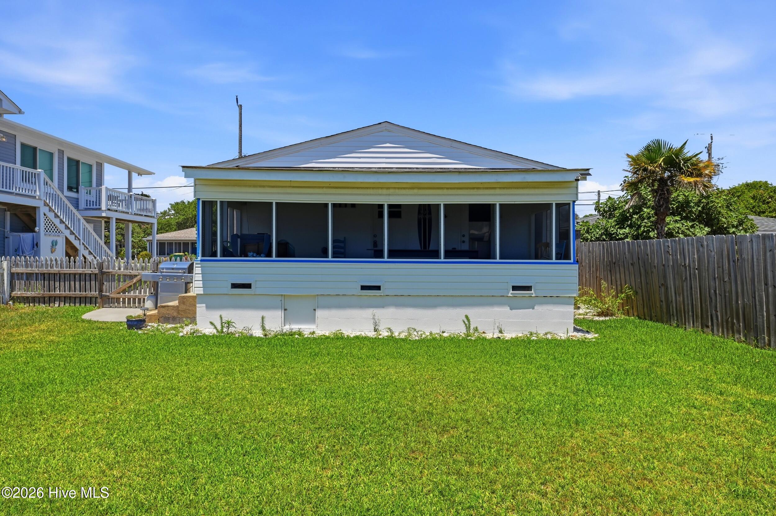 309 M Avenue Property Photo 31