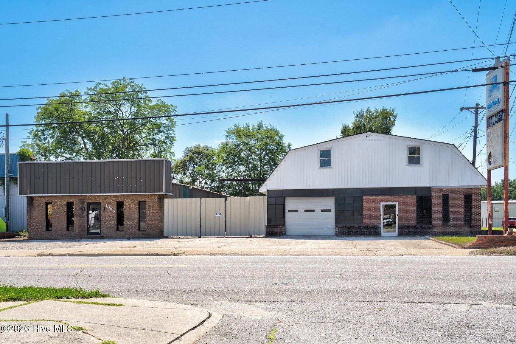 1037 S Church Street Property Photo 1