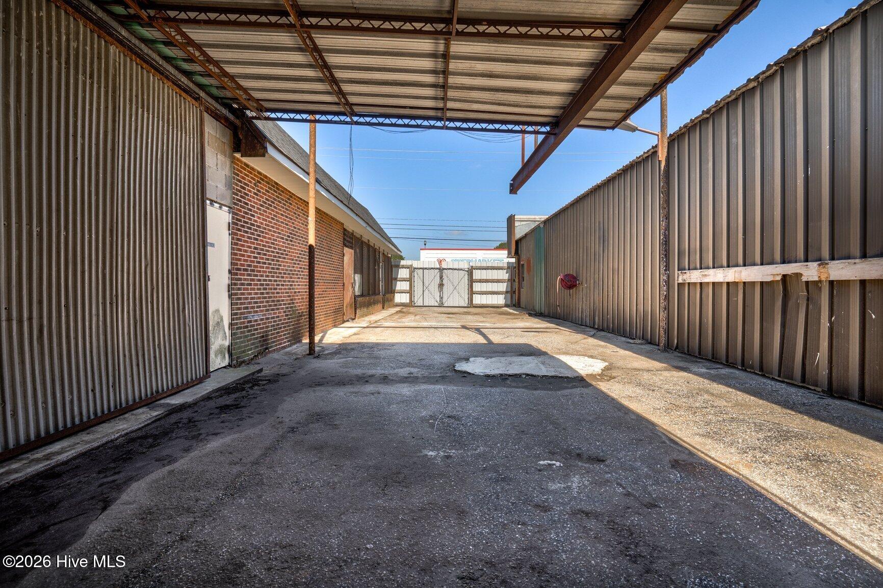 1037 S Church Street Property Photo 11