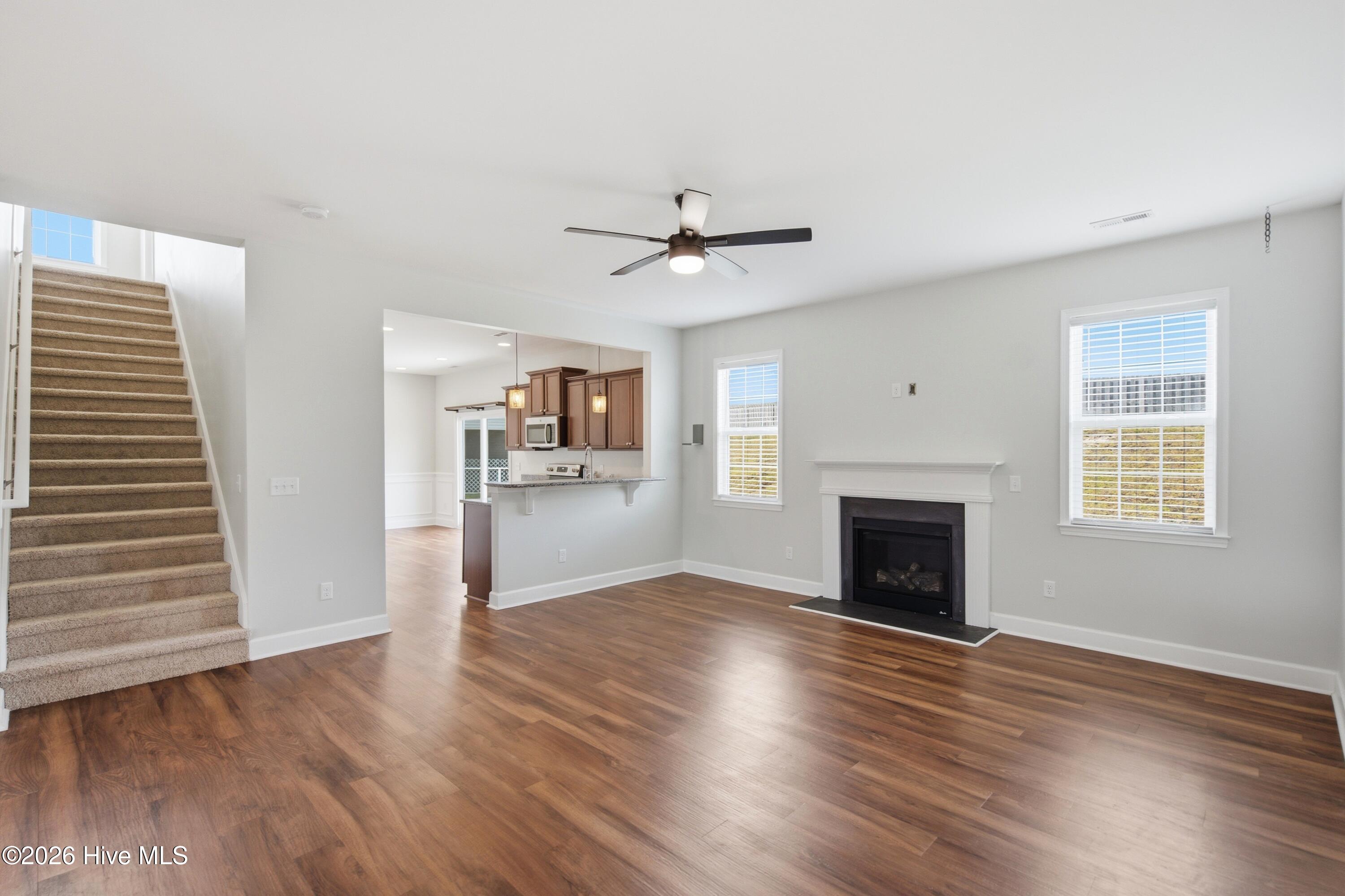 447 Avendale Drive Property Photo 18