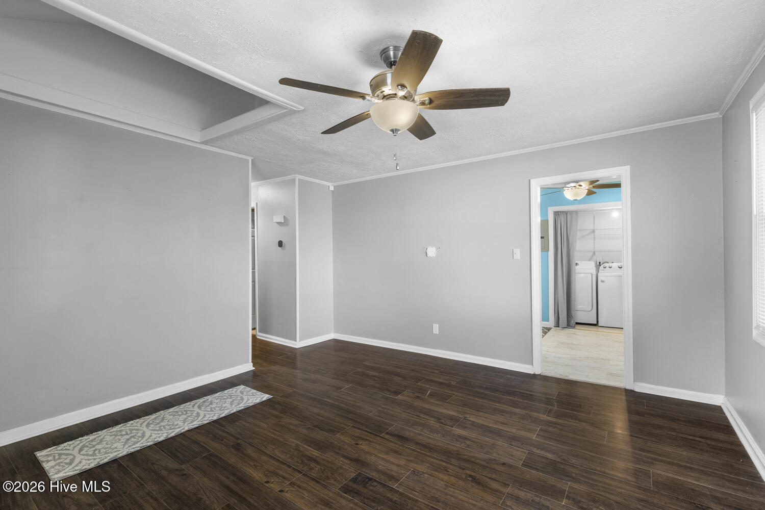 121 Bryan Street Property Photo 6