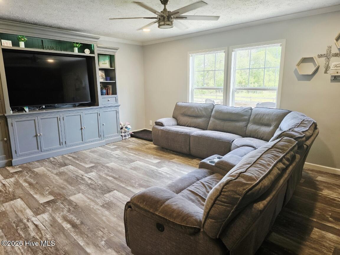 2094 Traders Neck Road Property Photo 16
