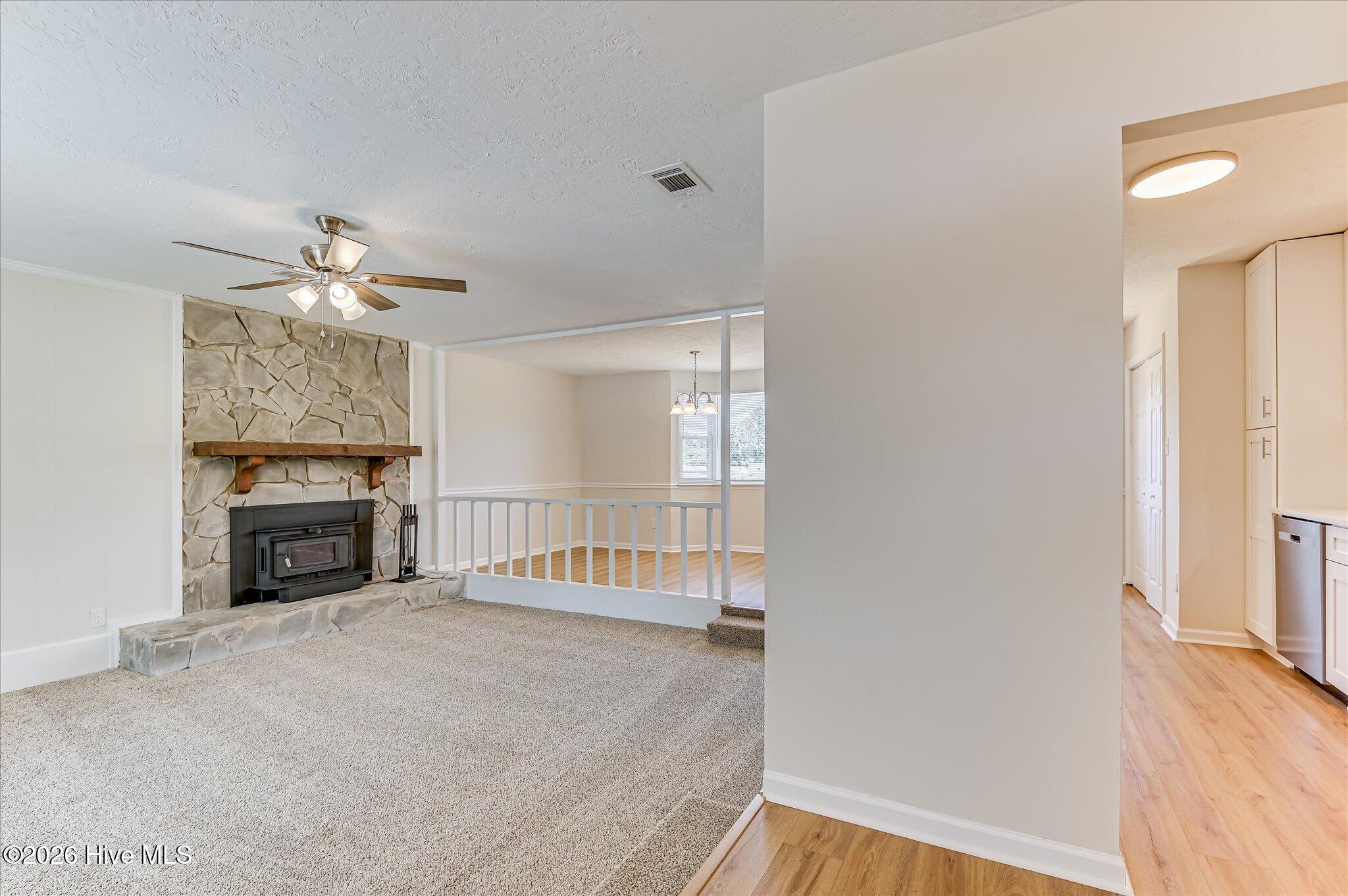 4533 Ridgeview Court Property Photo 7