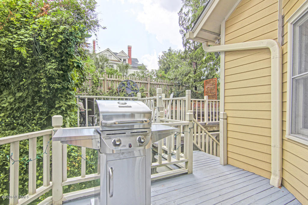 110 Ann Street Property Photo 15