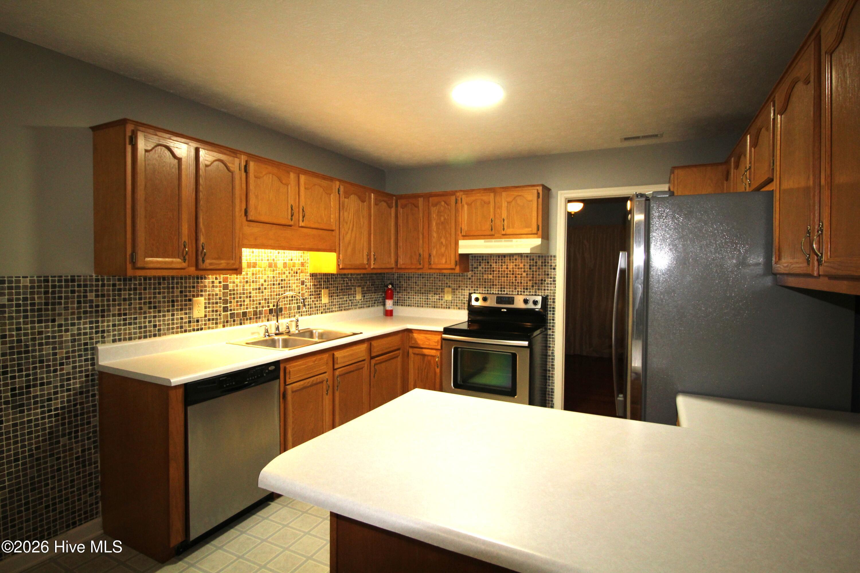 903 Gum Branch Court Property Photo 9