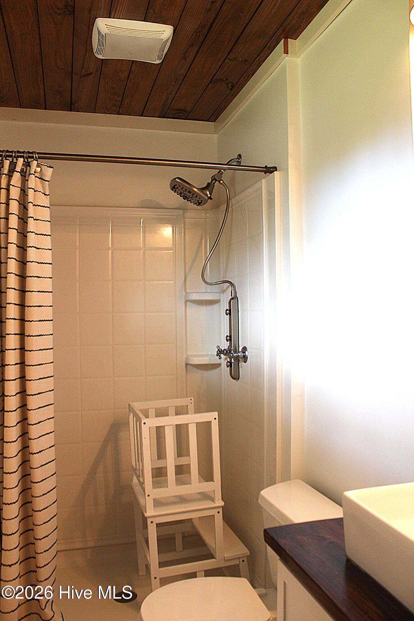 218 Dogwood Street Property Photo 18