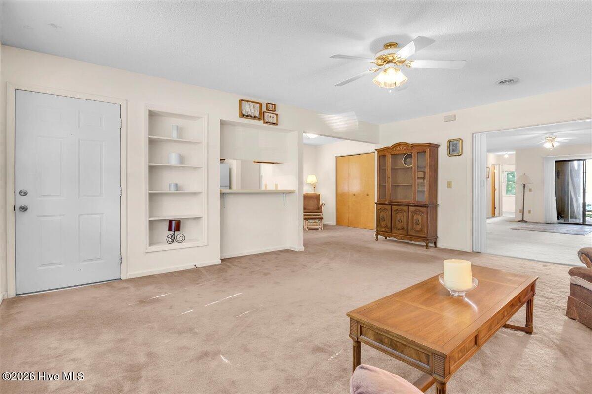 109 Ne 30th Street Property Photo 6
