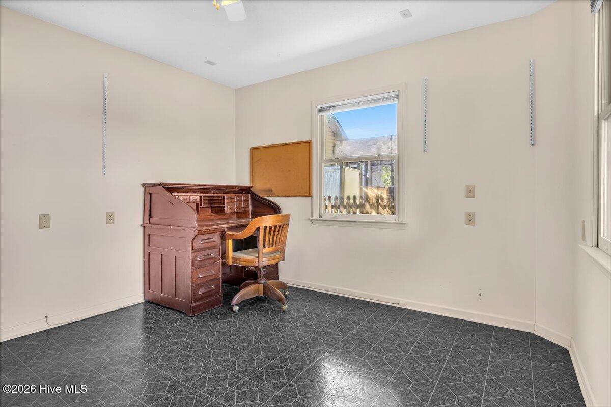 109 Ne 30th Street Property Photo 32