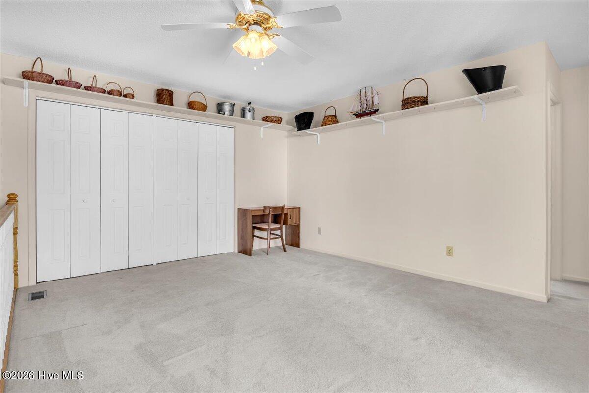 109 Ne 30th Street Property Photo 33