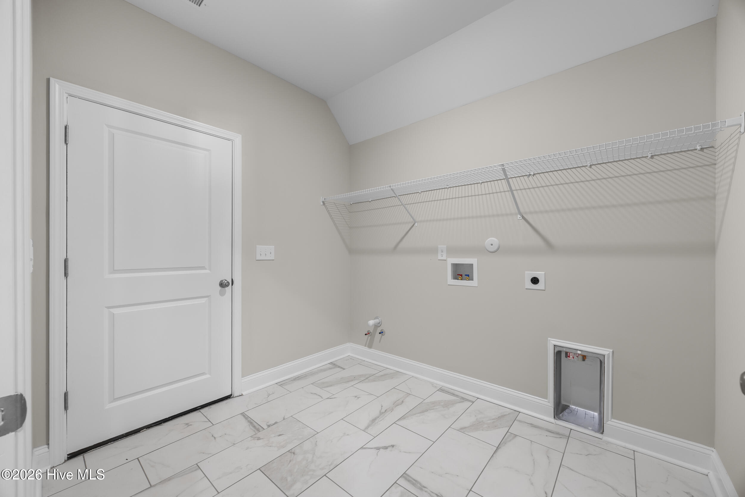 356 Hardison Road Property Photo 35