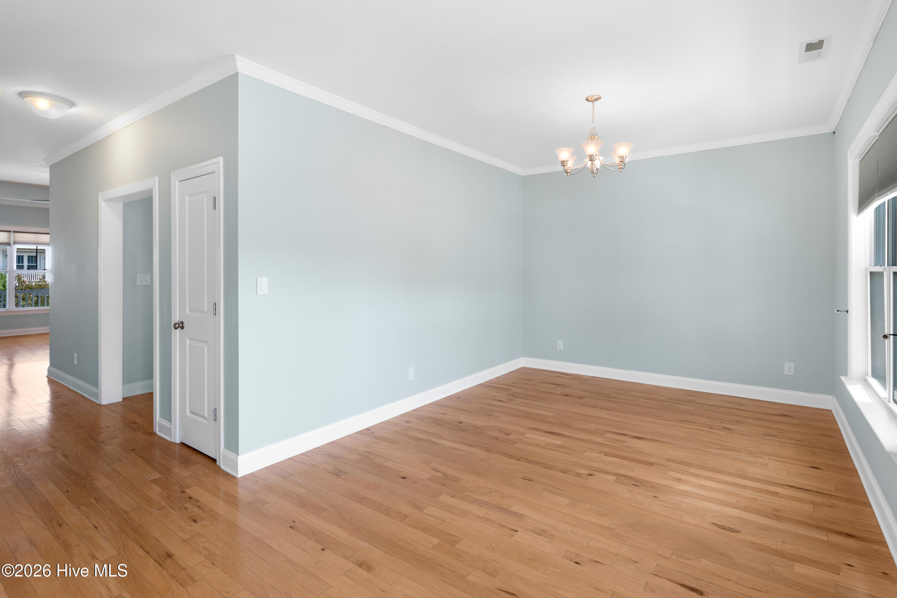 574 Moss Lake Lane Property Photo 7