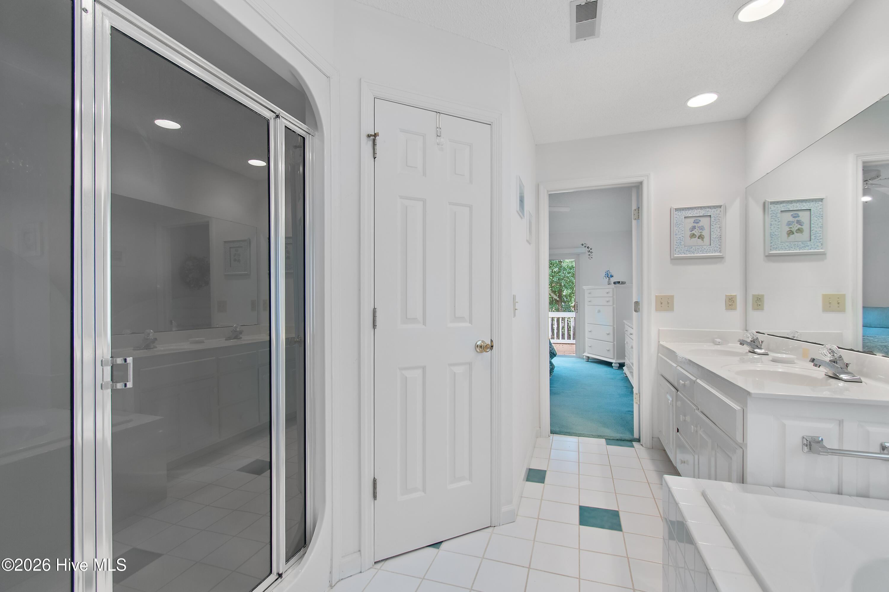 528 Genoes Point Road Sw Property Photo 17