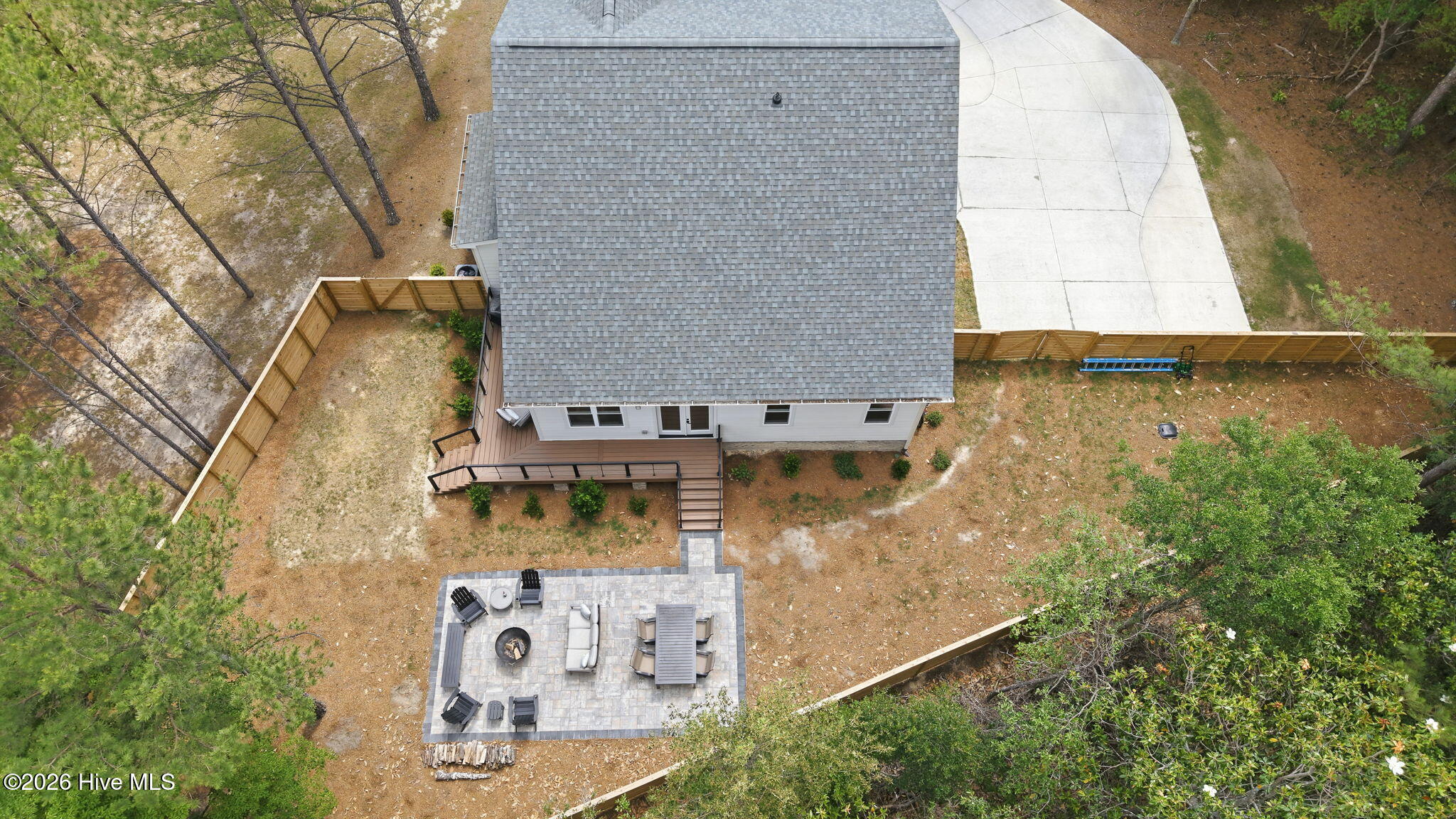 3 Sapphire Court Property Photo 8