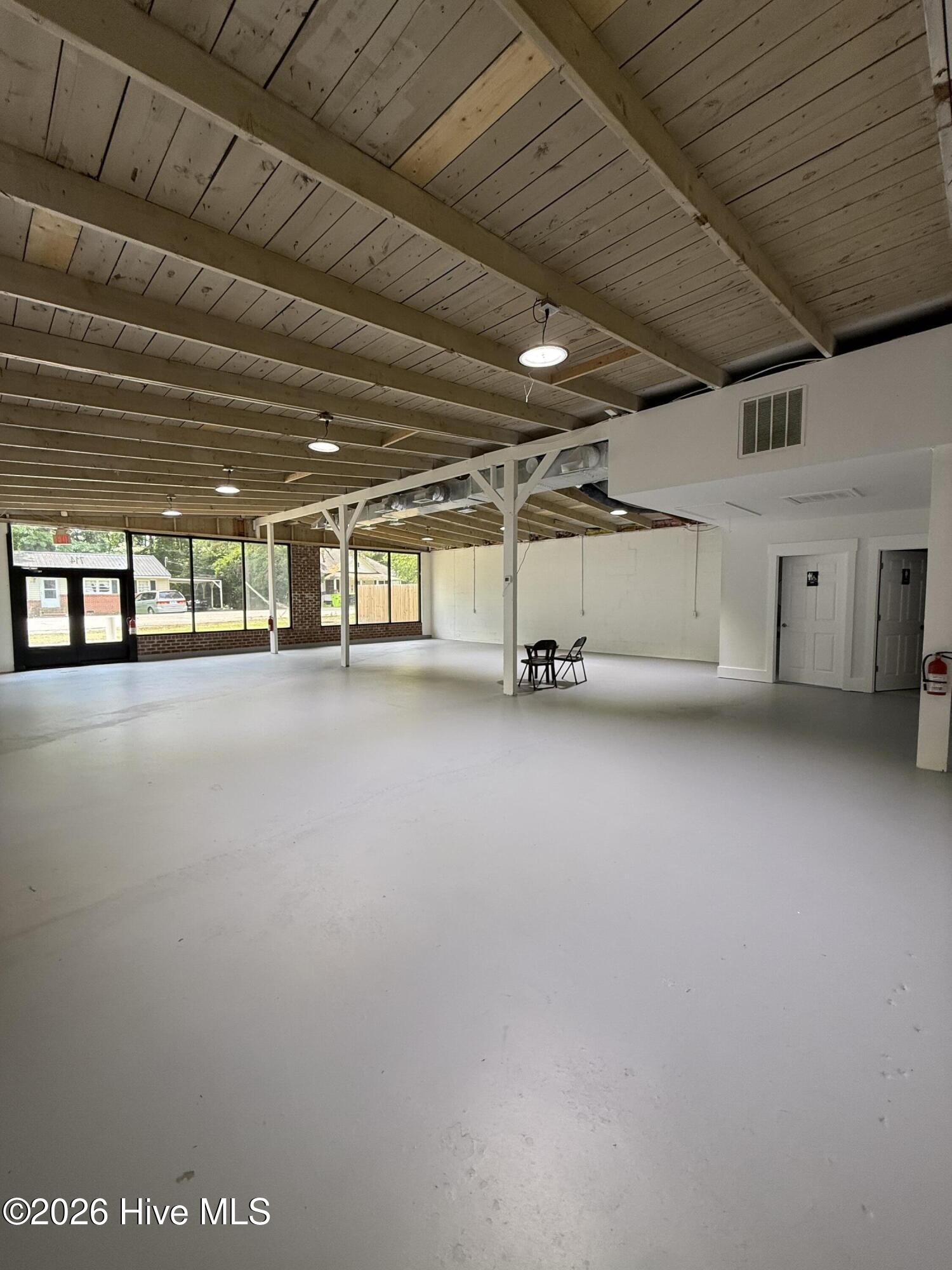714 Washington Street Property Photo 5