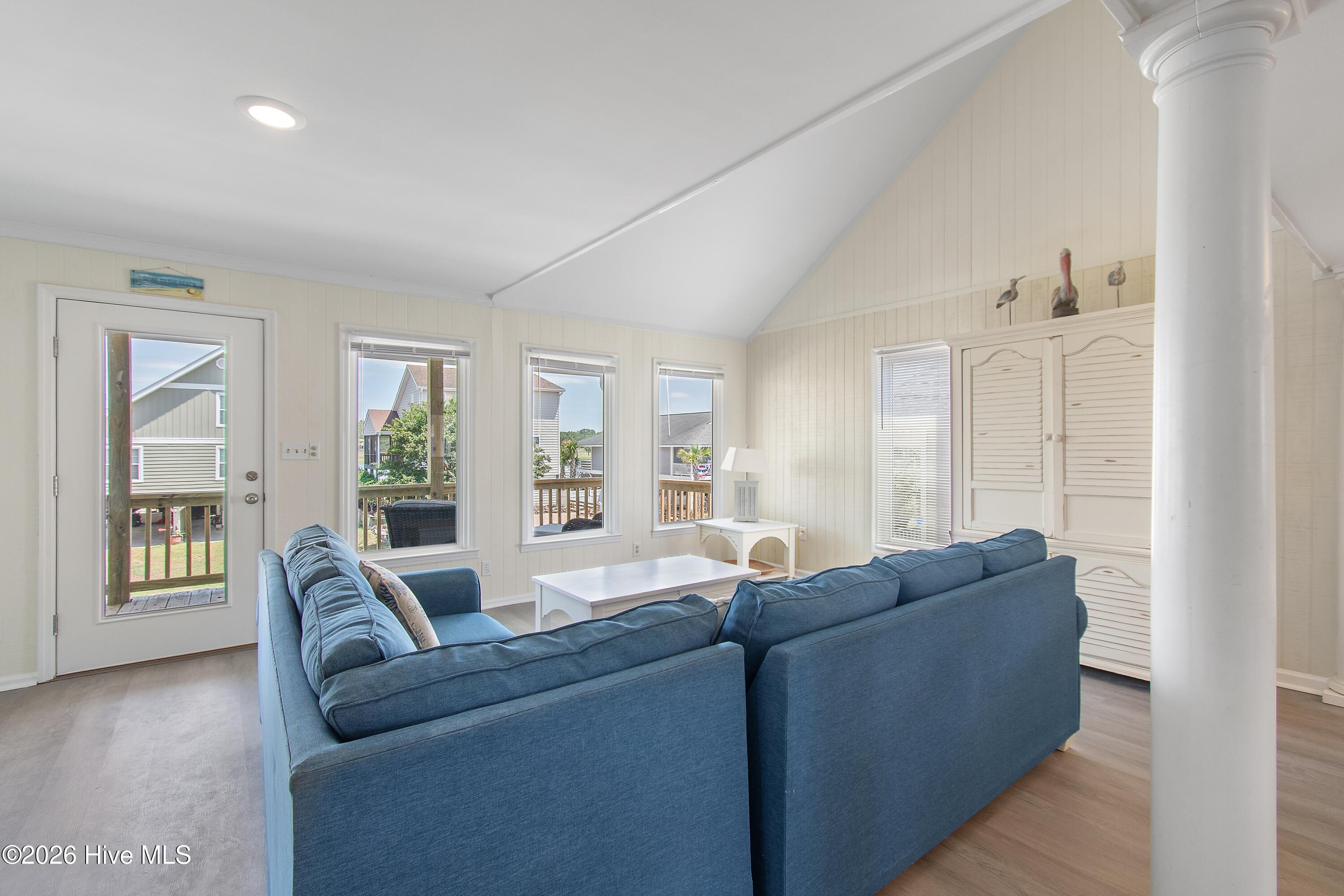 305 Sand Dune Lane Property Photo 11