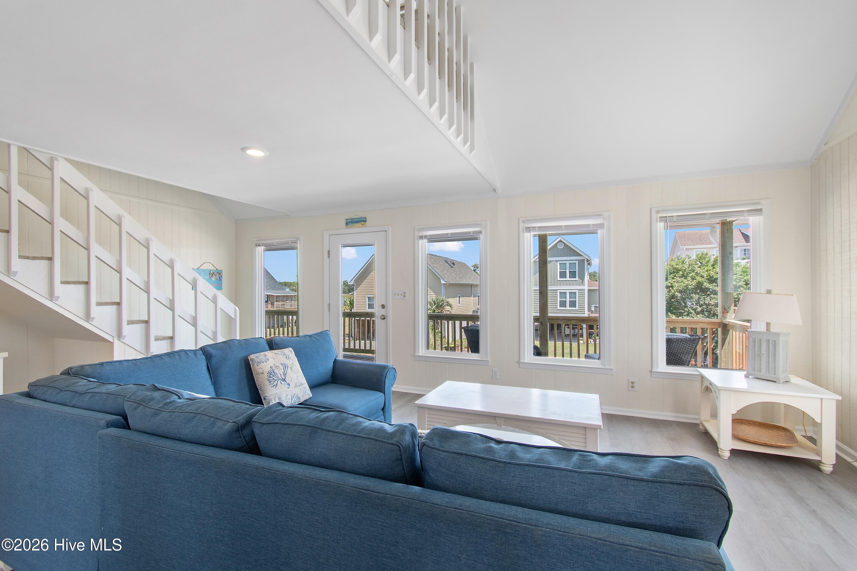 305 Sand Dune Lane Property Photo 12