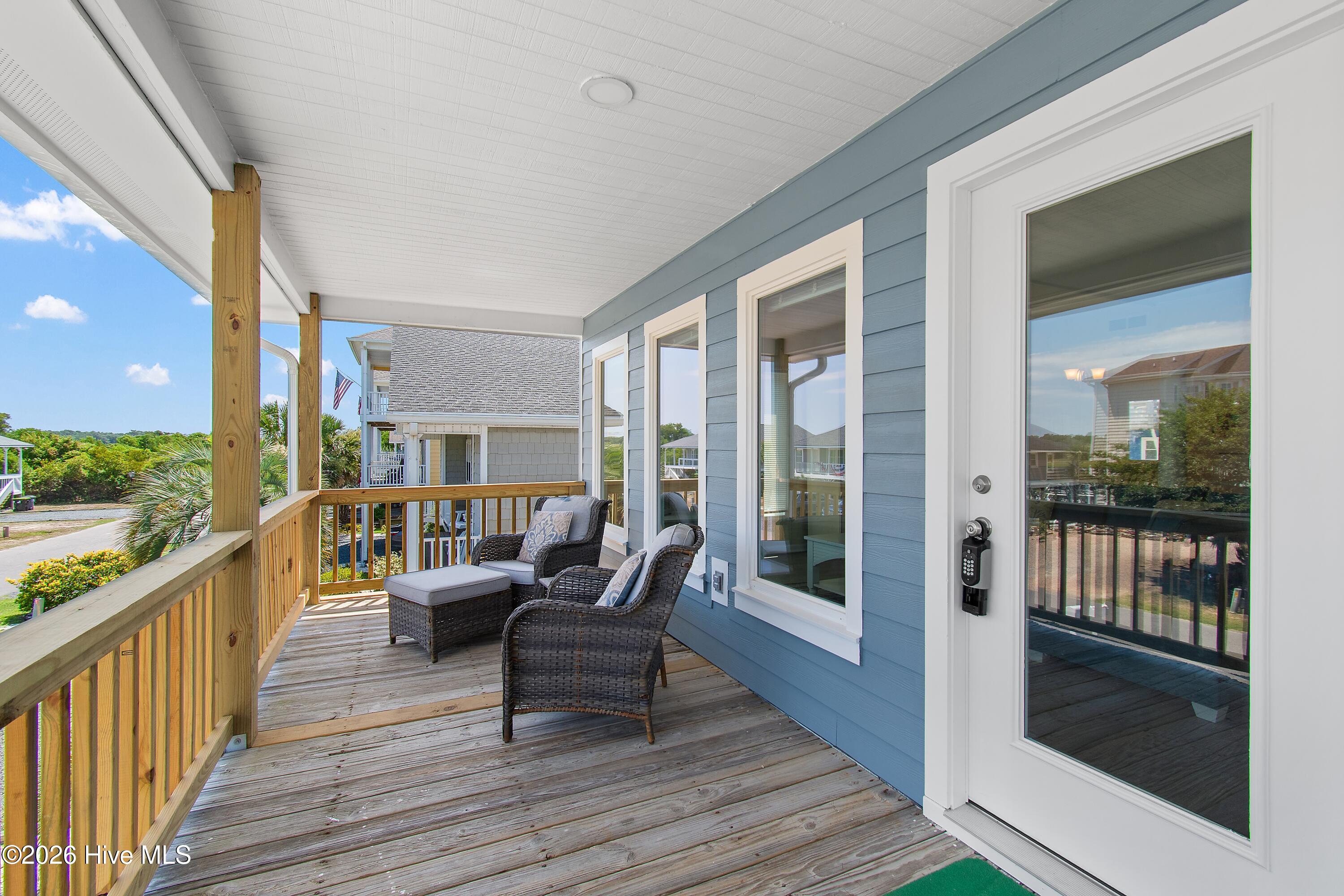 305 Sand Dune Lane Property Photo 34