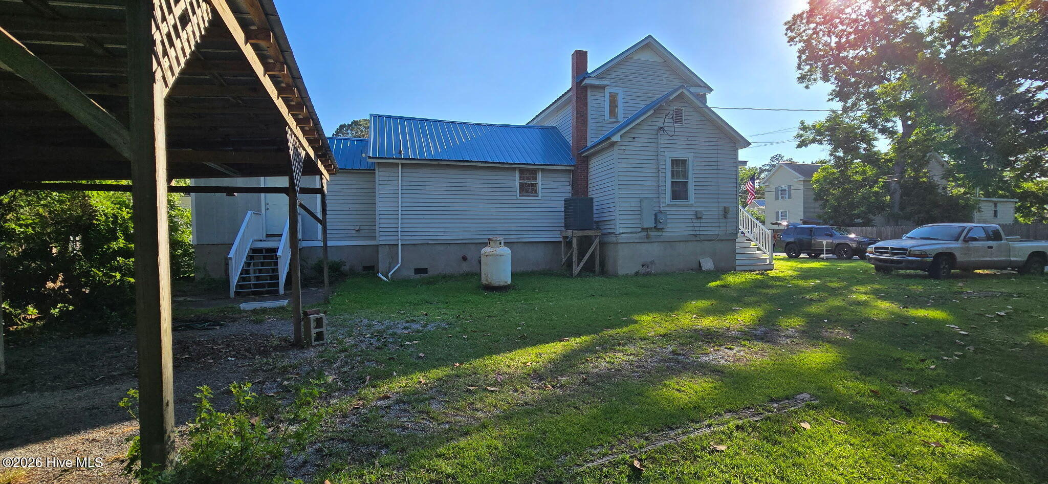 436 Edward Street Property Photo 6
