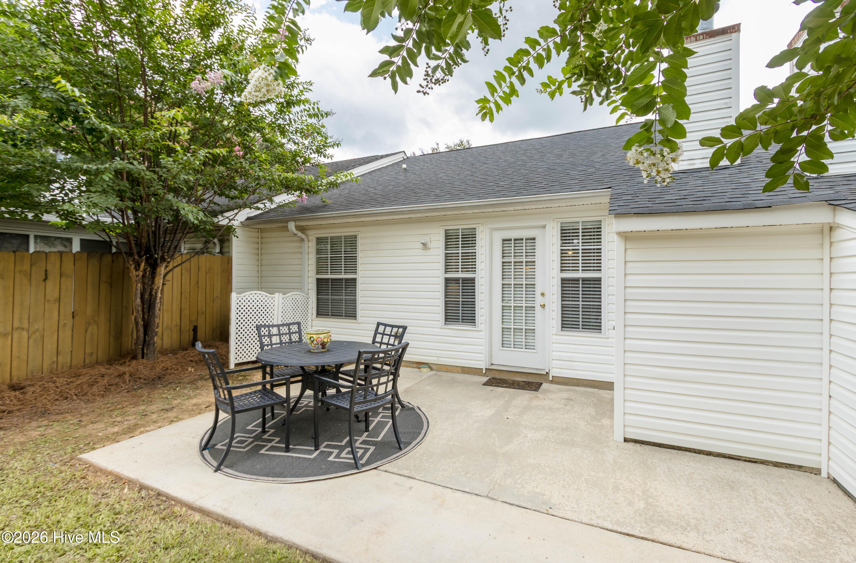 10 Charlestowne Drive Property Photo 34