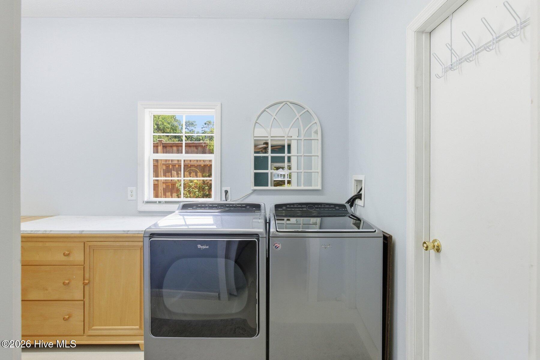 211 Simmons Drive Property Photo 42