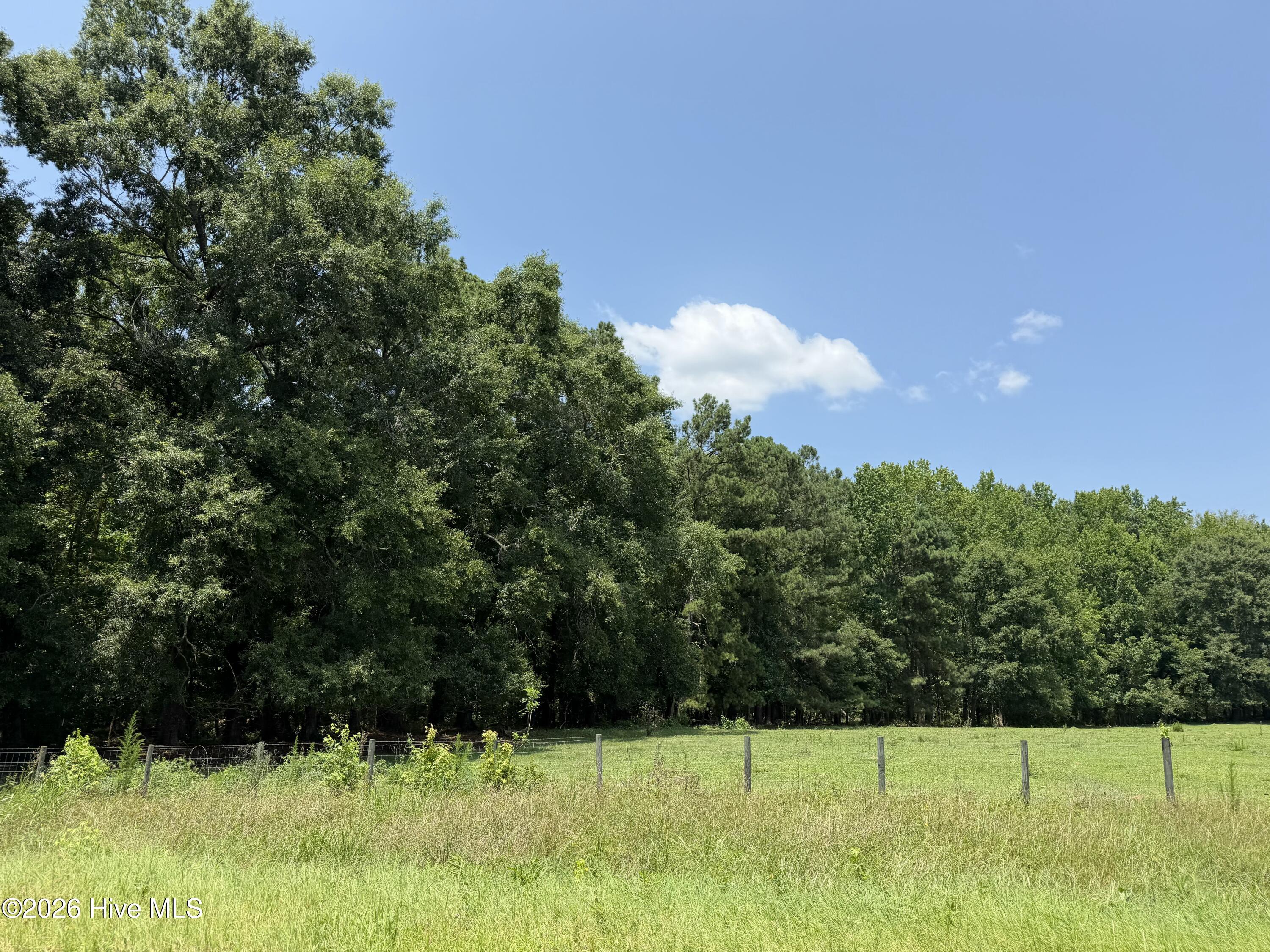 6925 Cobbham Road Property Photo 1