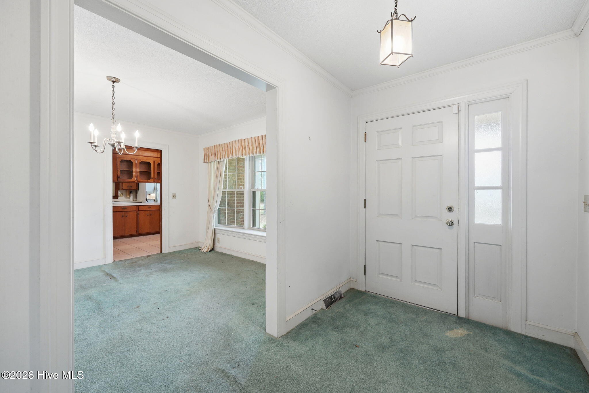 841 Highway 123 S Property Photo 5