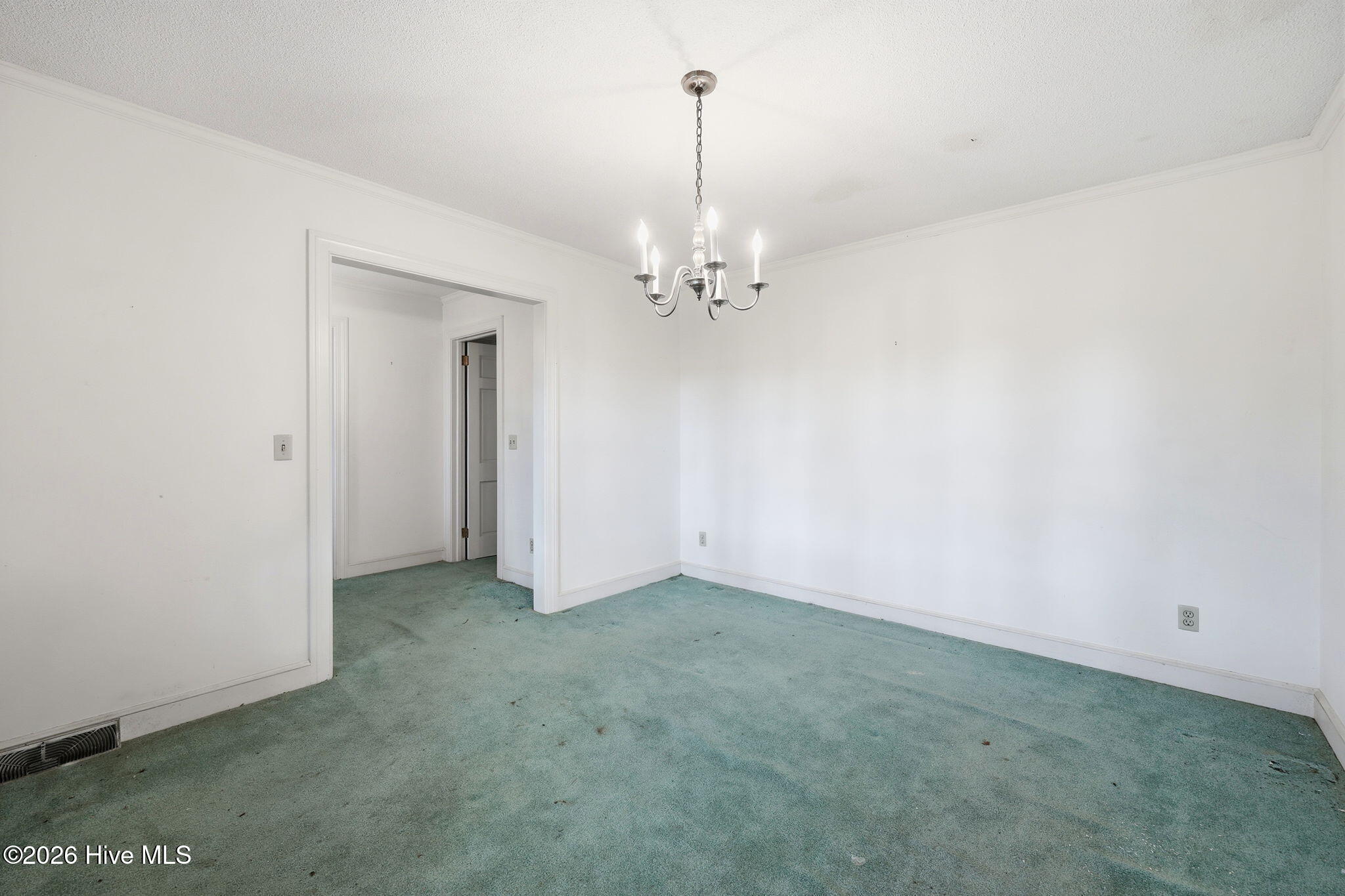 841 Highway 123 S Property Photo 11