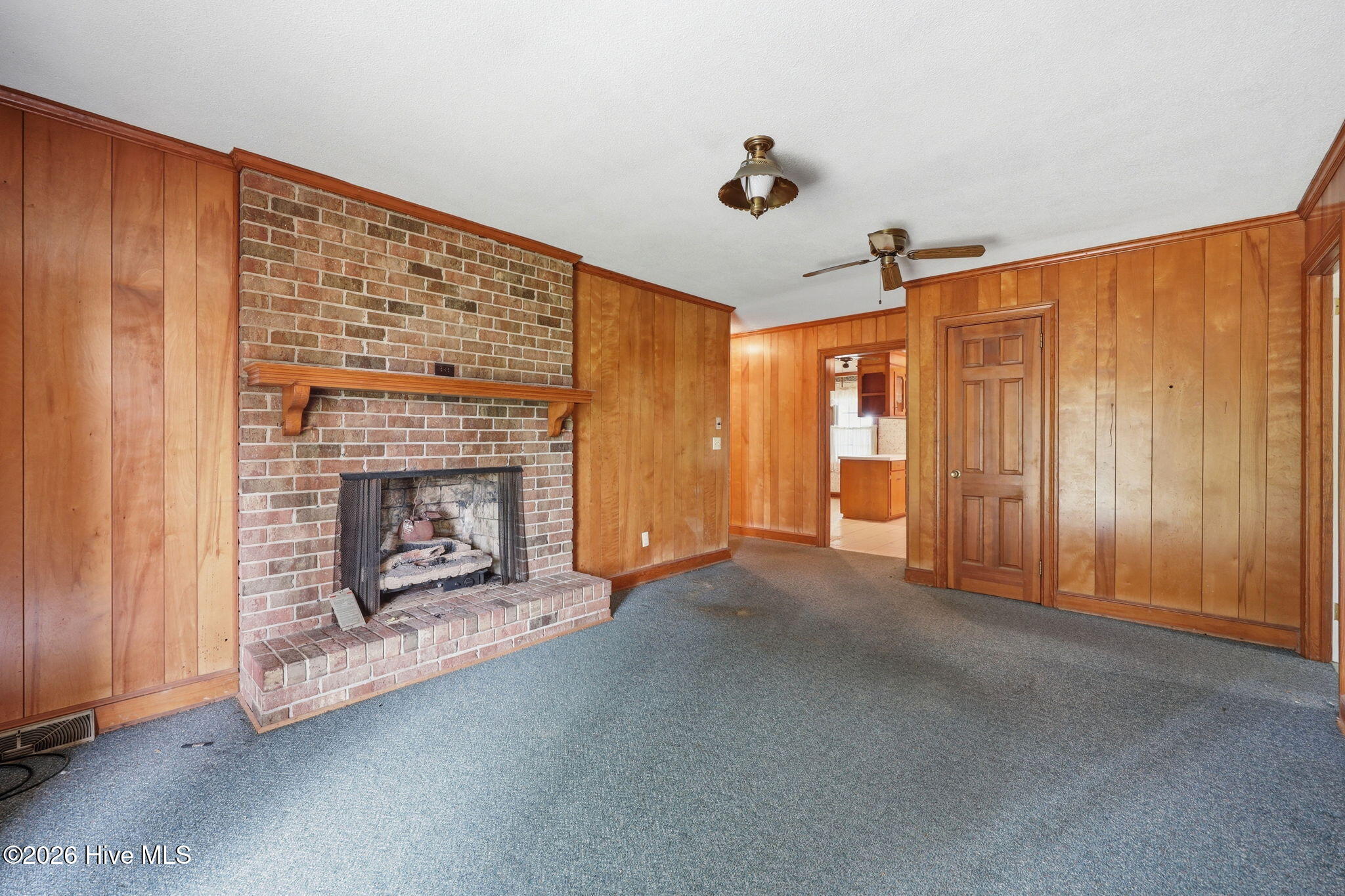 841 Highway 123 S Property Photo 14