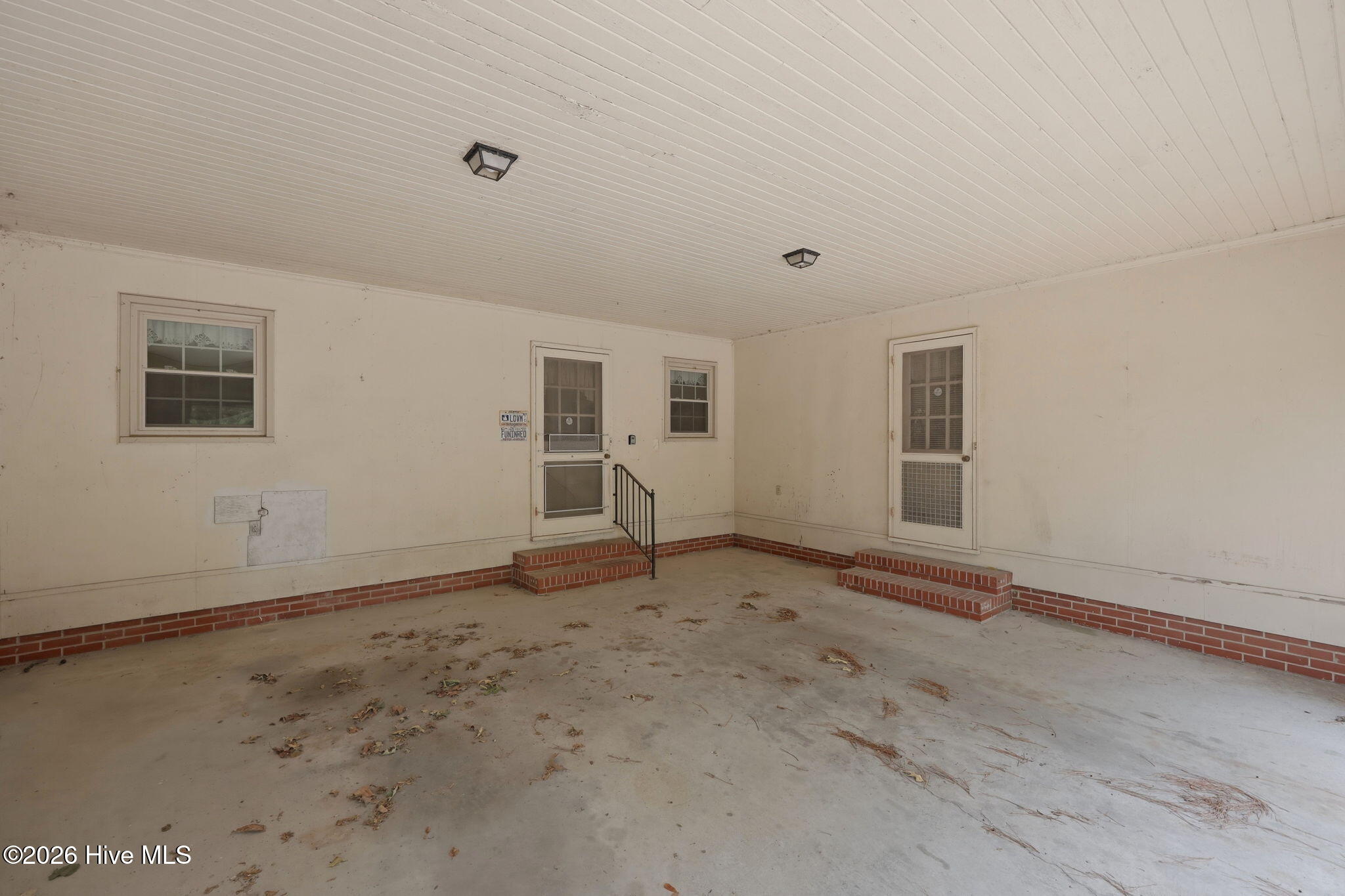 841 Highway 123 S Property Photo 34