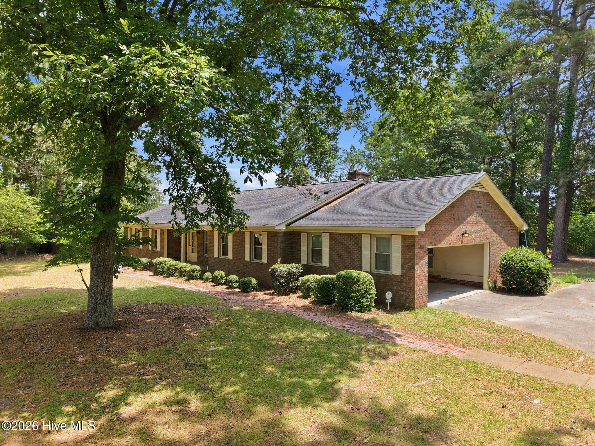841 Highway 123 S Property Photo 35
