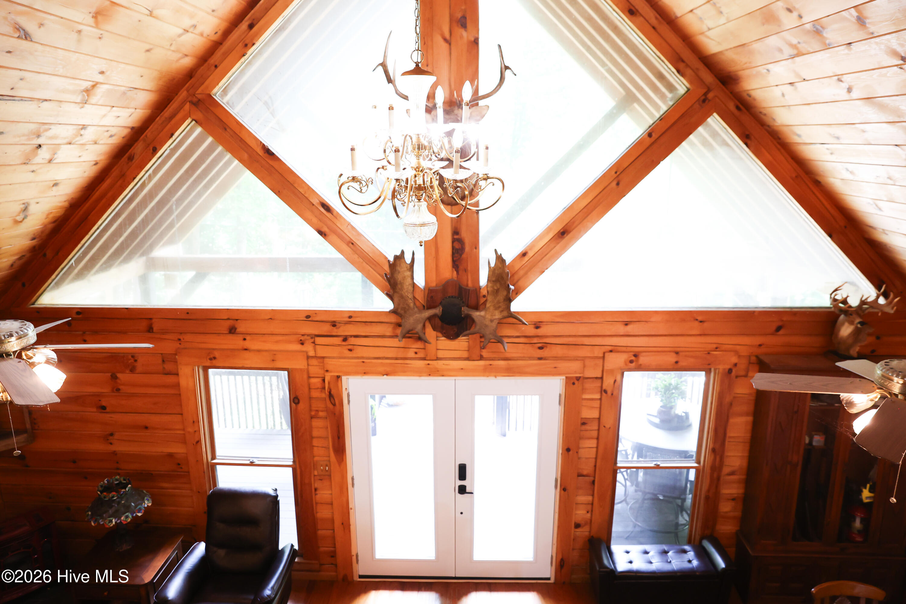 536 Whispering Pine Trail Property Photo 8