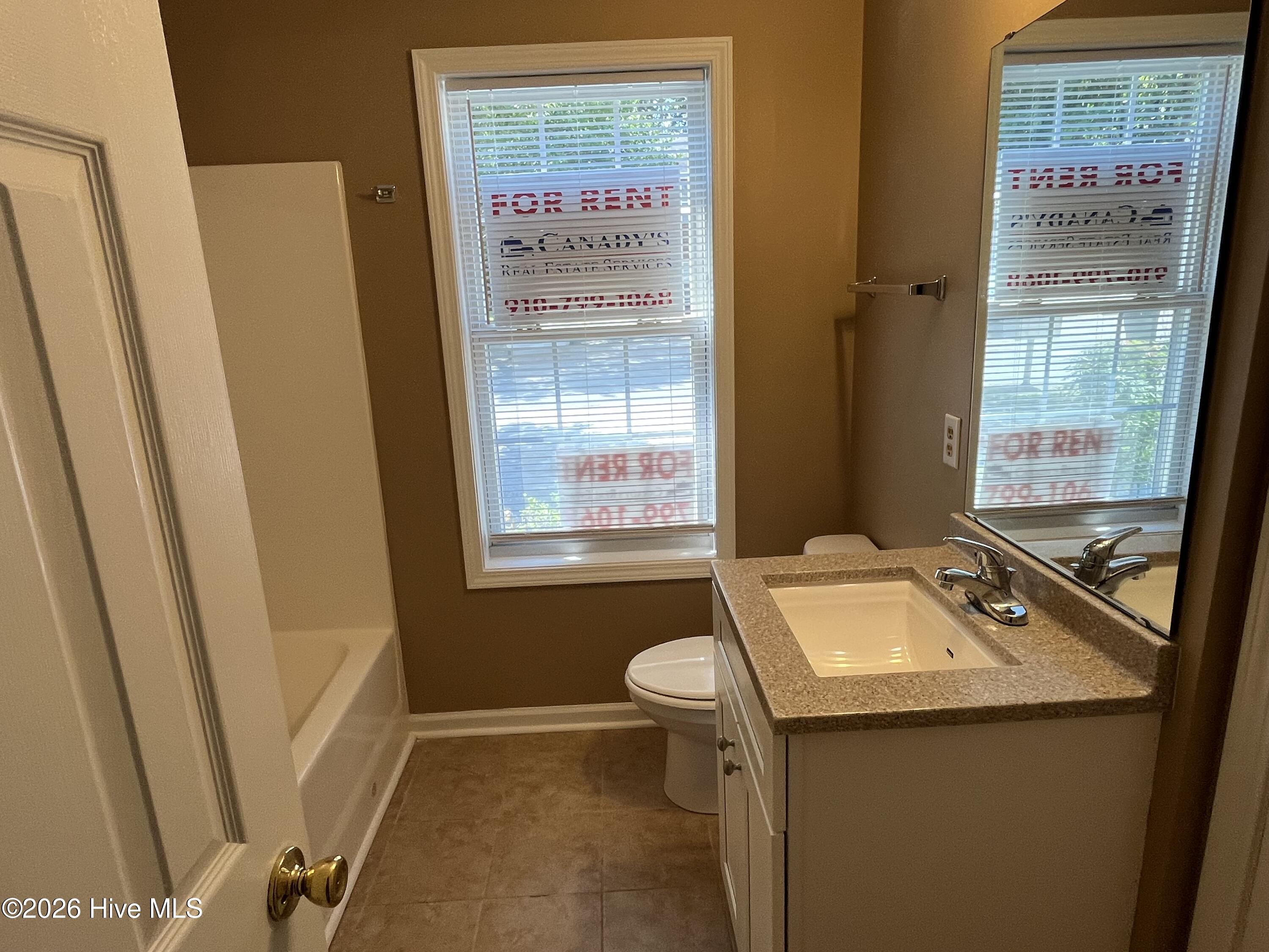 5146 Lamppost Circle Property Photo 12