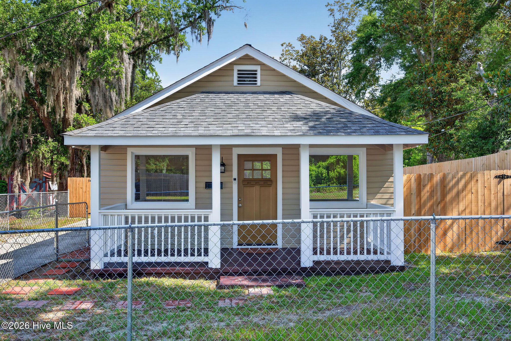 511 Marstellar Street Property Photo 4