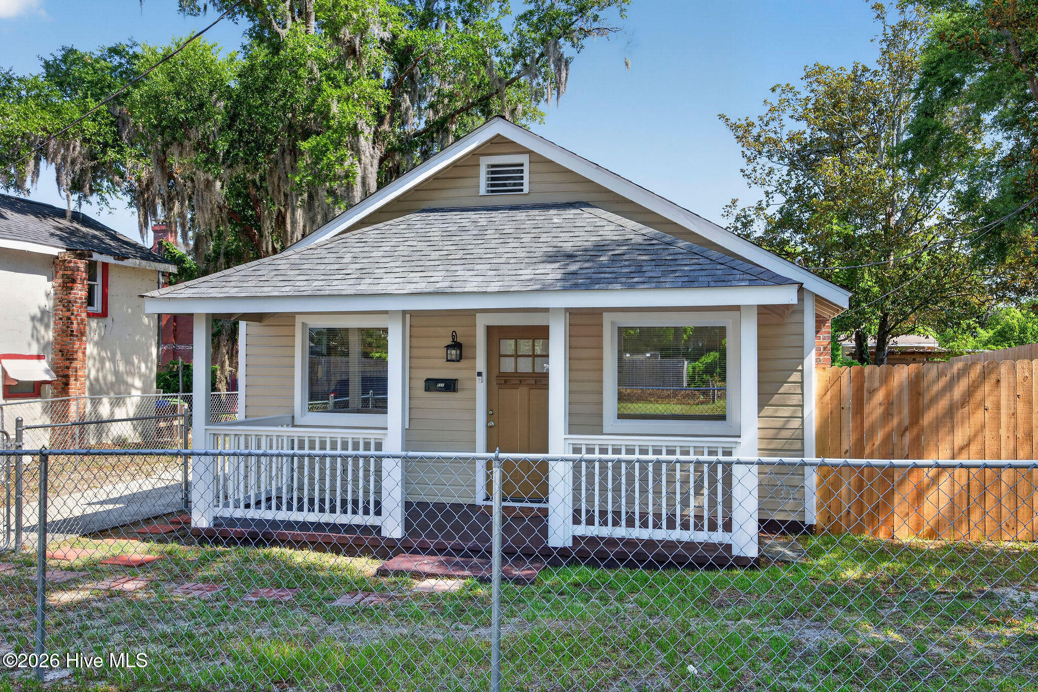 511 Marstellar Street Property Photo 5