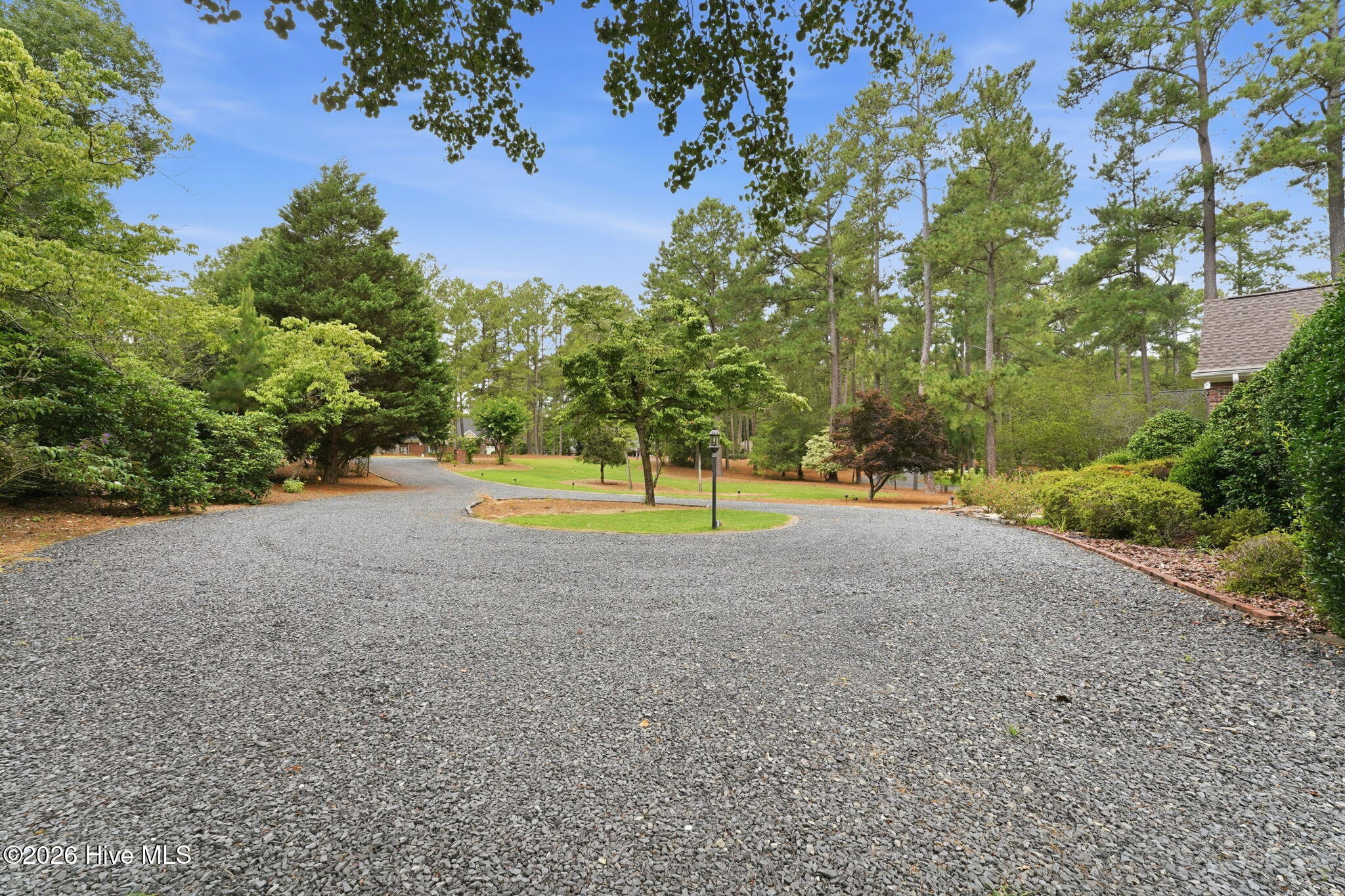 27 Mcmichael Drive Property Photo 4